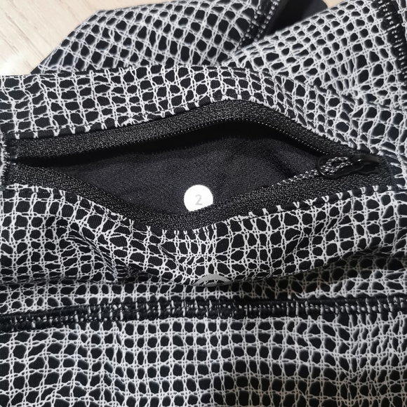 Lululemon Leggings - Picture 8 of 11